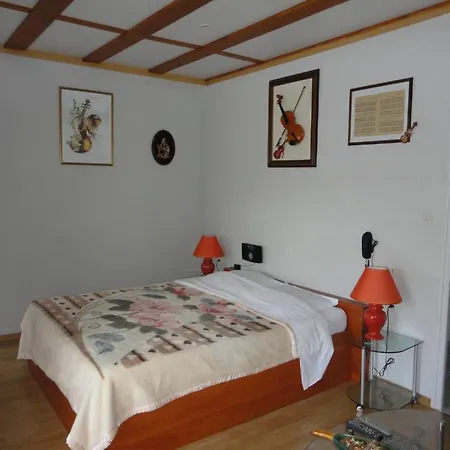 Mirage Nocleg ze śniadaniem Frécourt