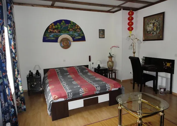 Mirage Frühstückspension Frécourt