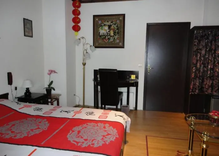 Mirage Frühstückspension 3*