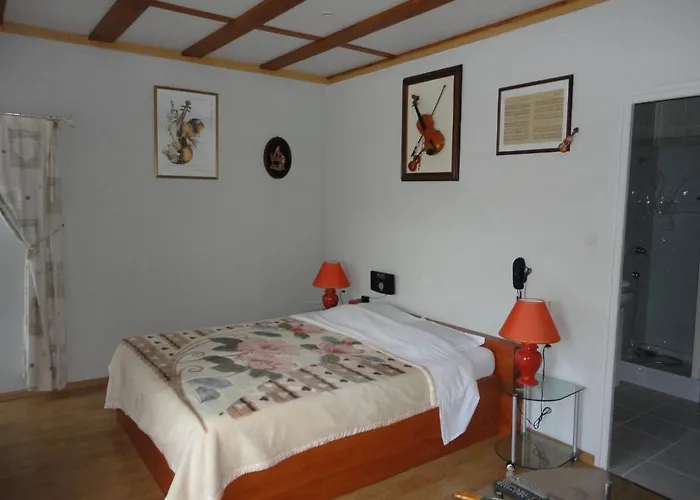 Mirage Frühstückspension Frécourt